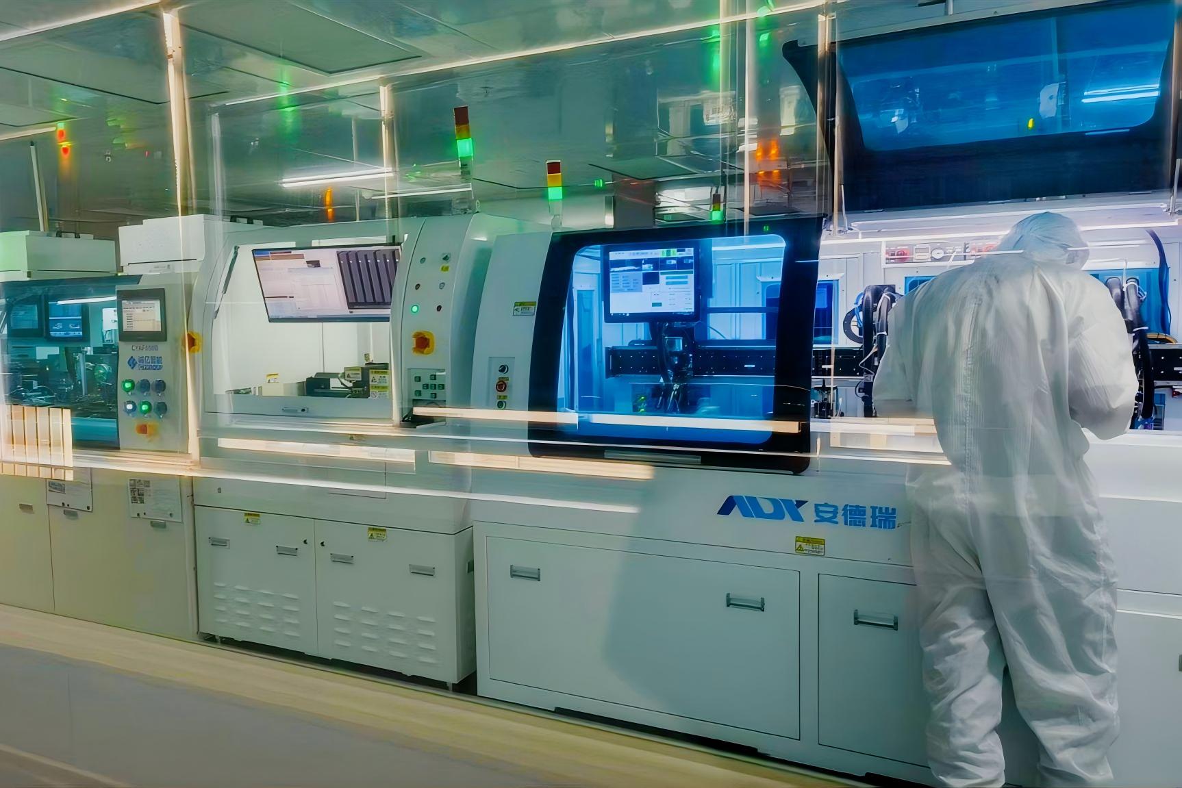 SMT mounting process: Use grinding and cleaning for fully automatic mounting. The first-pass yield of products is over 98%.